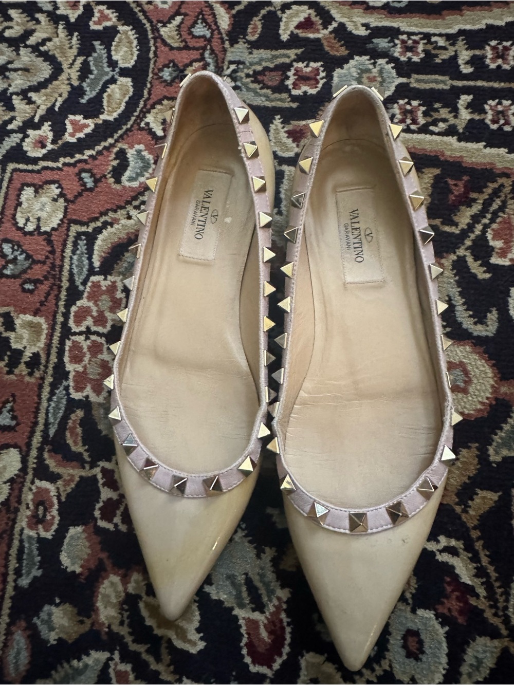 Valentino Garavani Nude Patent Leather Rockstud Pointed Flats. No dustbag.